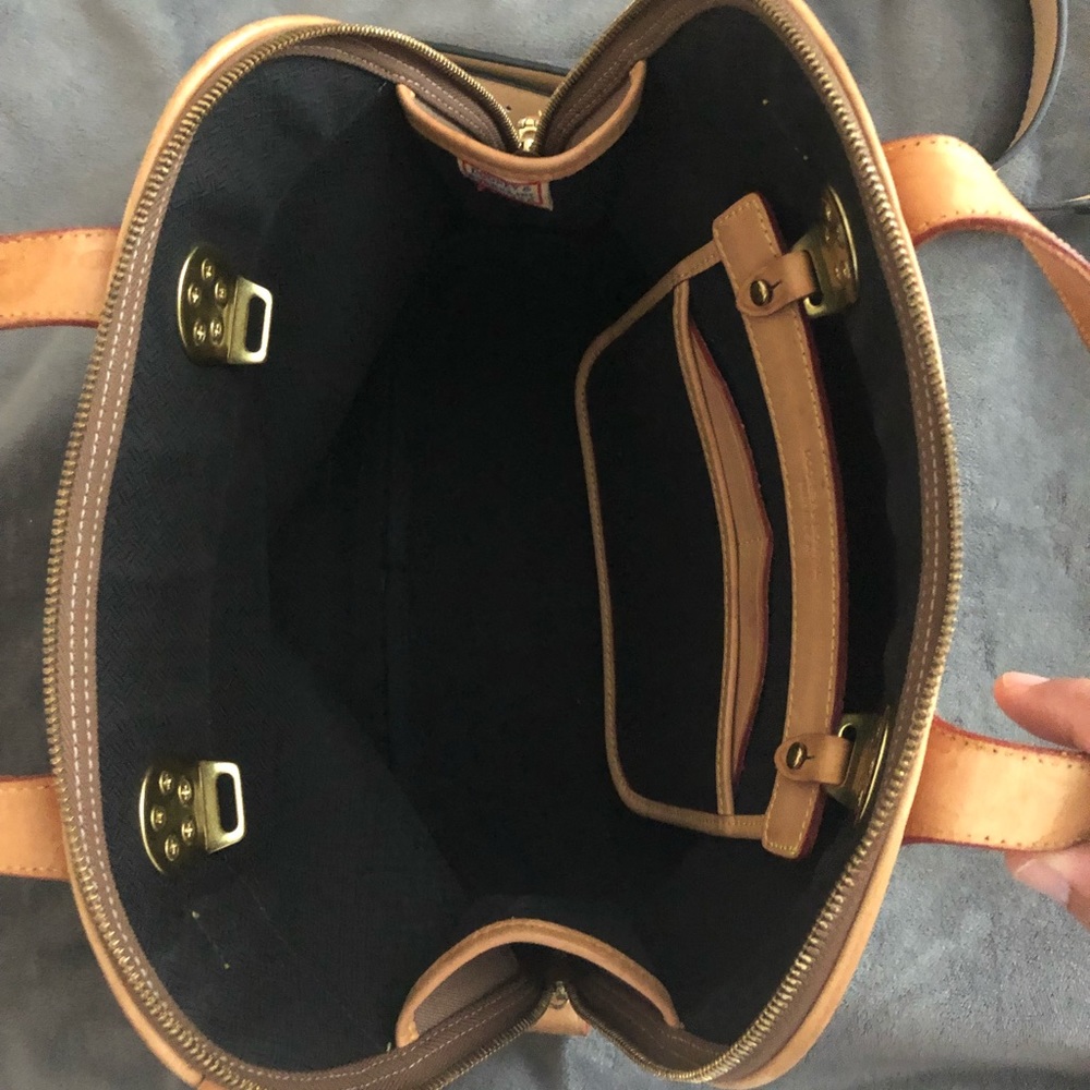 Dooney & Bourke Purse/Bag